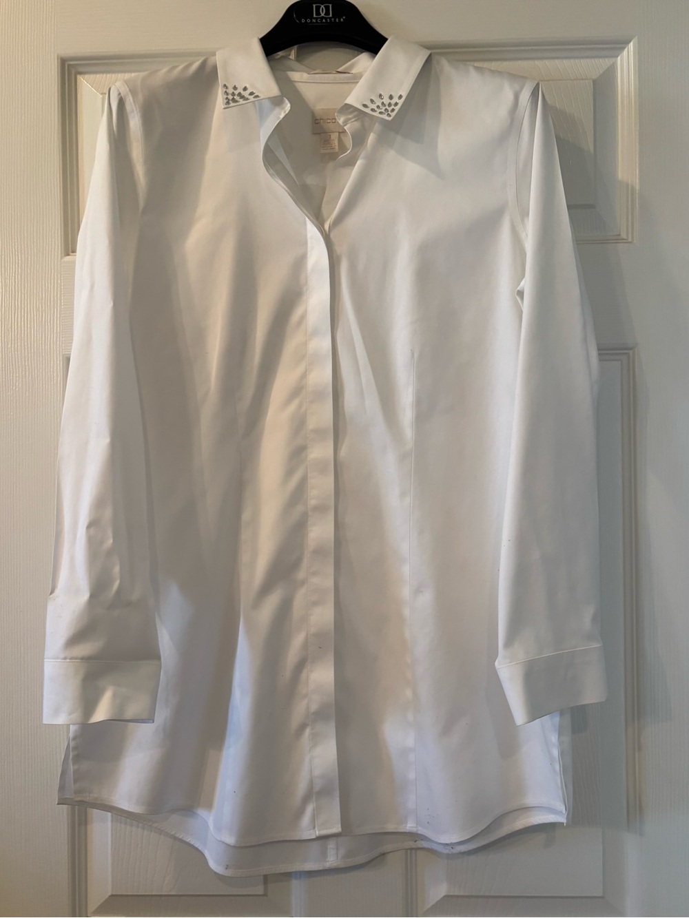 Chico’s White Embellished Collar Women’s Dress Shirt